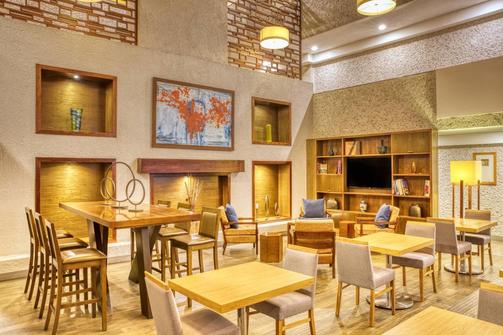 Marriott Puebla Hotel Meson Del Angel Екстериор снимка