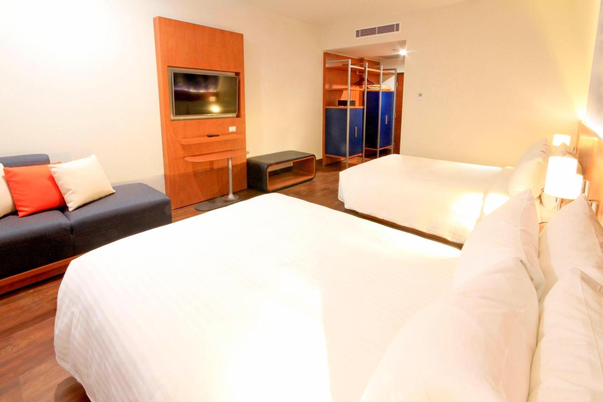 Marriott Puebla Hotel Meson Del Angel Екстериор снимка