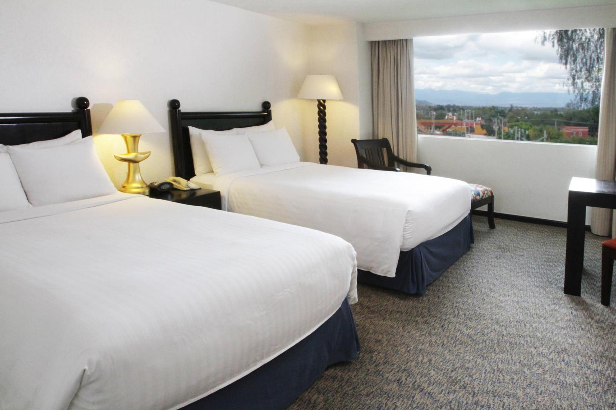Marriott Puebla Hotel Meson Del Angel Екстериор снимка