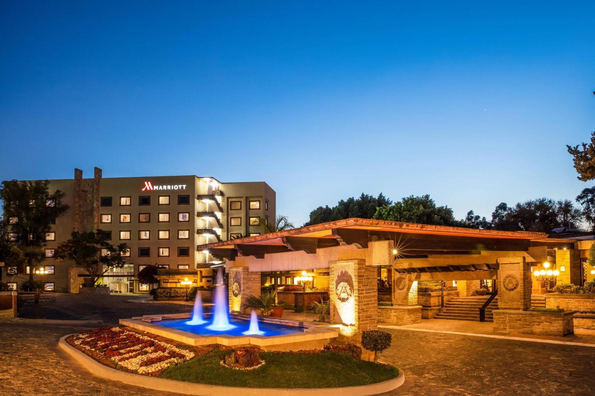 Marriott Puebla Hotel Meson Del Angel Екстериор снимка
